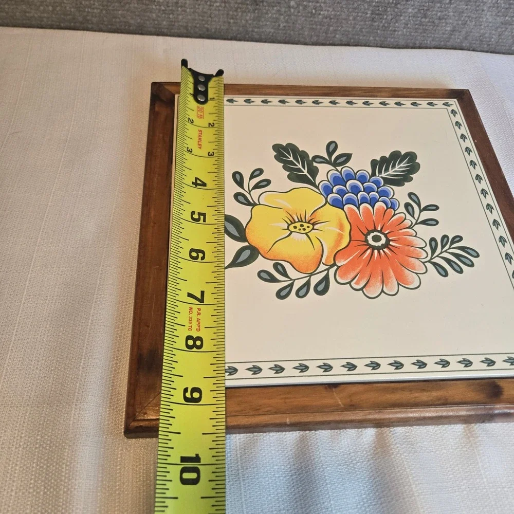 Vintage Sanyo Color Tile Framed Floral Wall Art Ceramic Trivet Japan‎ 8.5x8.5
